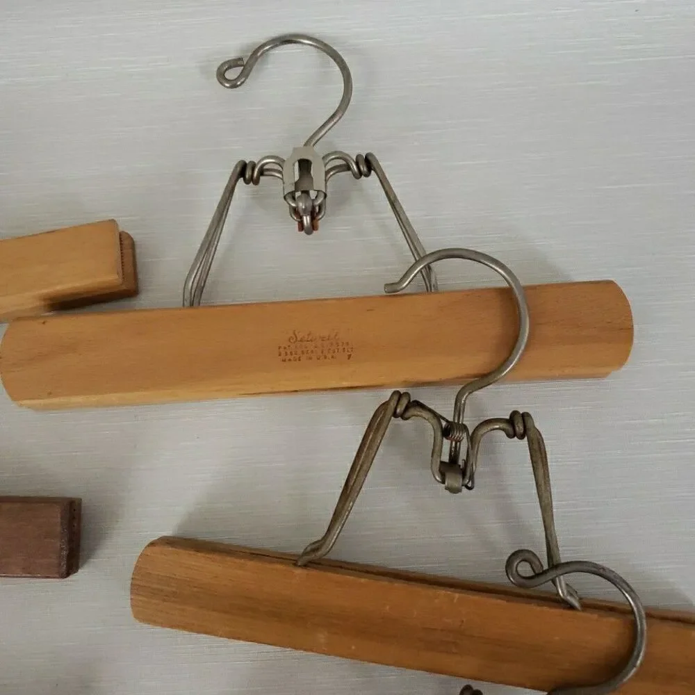 8 Setwell Unbranded Wood Pant Hangers Clamp Hinged Vintage